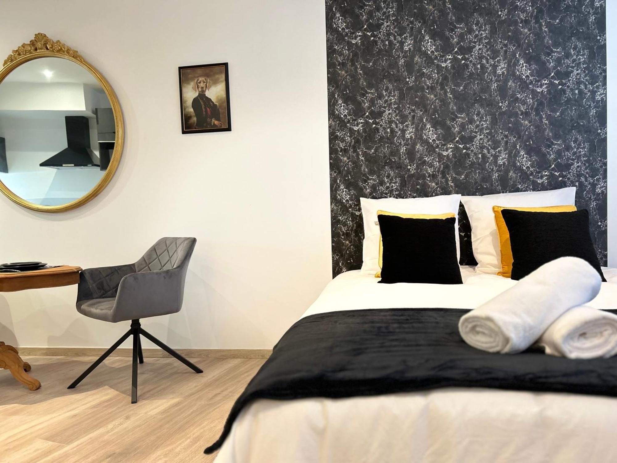 L'Ecrin - Central - King Bed - Calme - Luxe Arras Kültér fotó