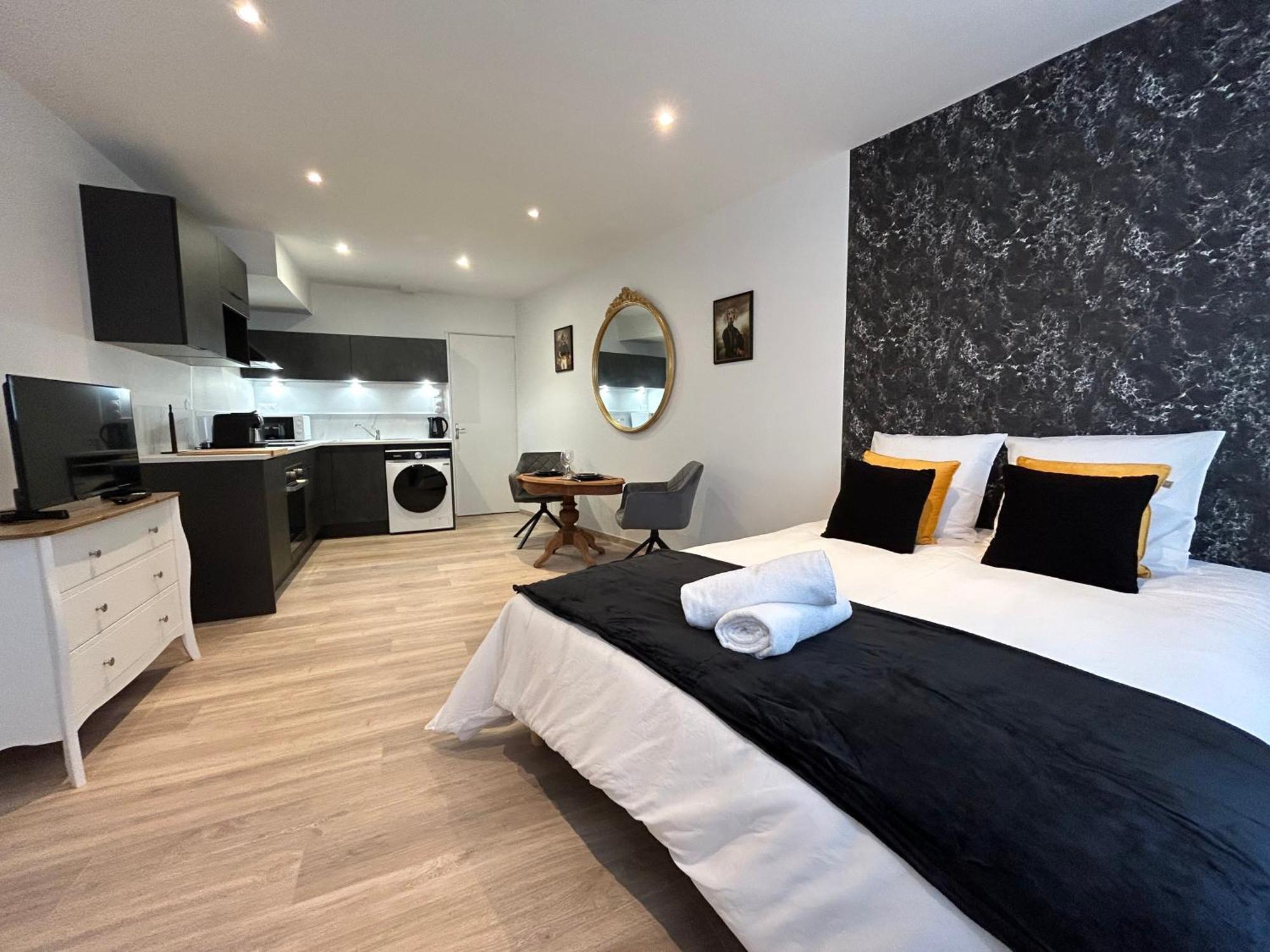L'Ecrin - Central - King Bed - Calme - Luxe Arras Kültér fotó